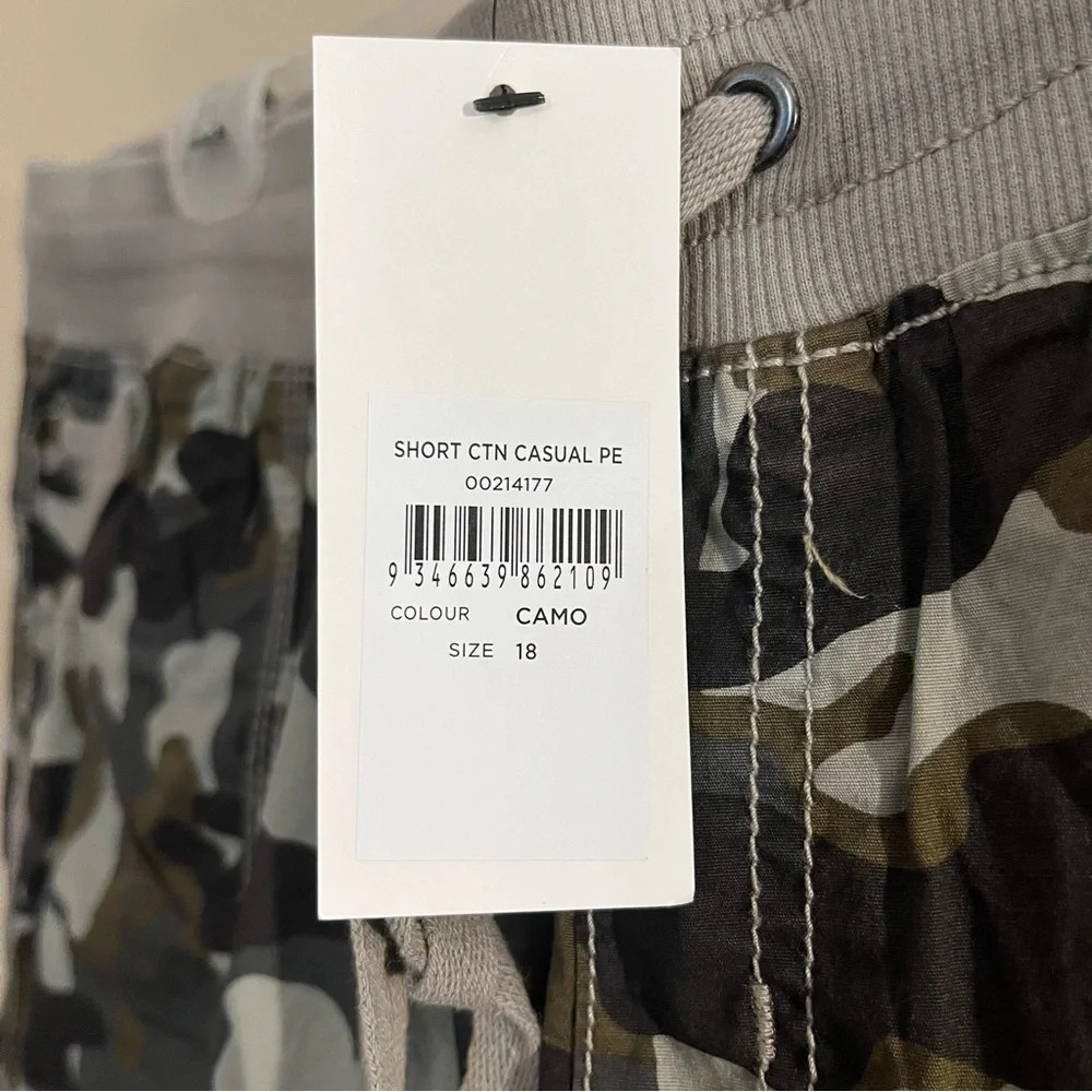 Evans Size 18 Camo Drawstring Bermuda Shorts - Picture 10 of 10